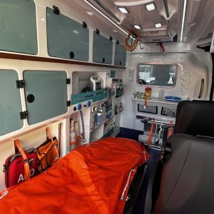 interieur-ambulance-omnidoc-casablanca